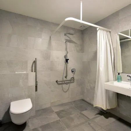Hotel Rousseau