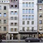 Hotel Rousseau
